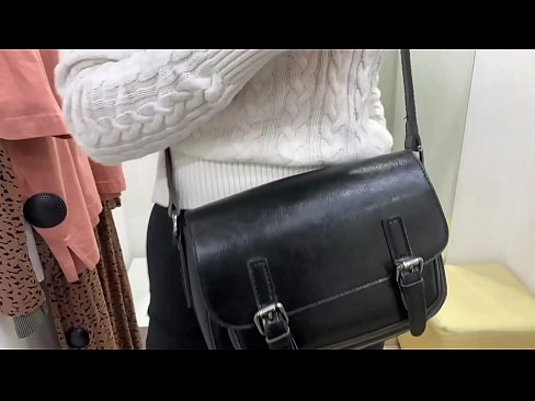 ❤️ ציבור מאַסטערביישאַן פון יונג הור פעראַלבעררי מיט אַ דילדאָ אין די פּאַסן צימער ❤❌ סעקס ווידעא ביי אונדז ❌❤